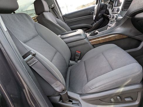 Used 2016 Chevrolet Tahoe LS w/ Enhanced Driver Alert Package image 31