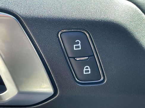 New 2025 Ford Bronco Outer Banks image 18