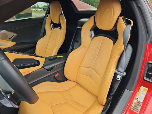 Used 2023 Chevrolet Corvette Stingray Preferred Conv w/ Z51 Performance Package RWD image 19