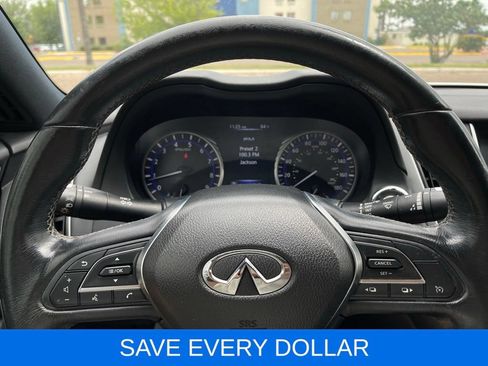 Used 2017 INFINITI Q60 3.0t RWD image 11
