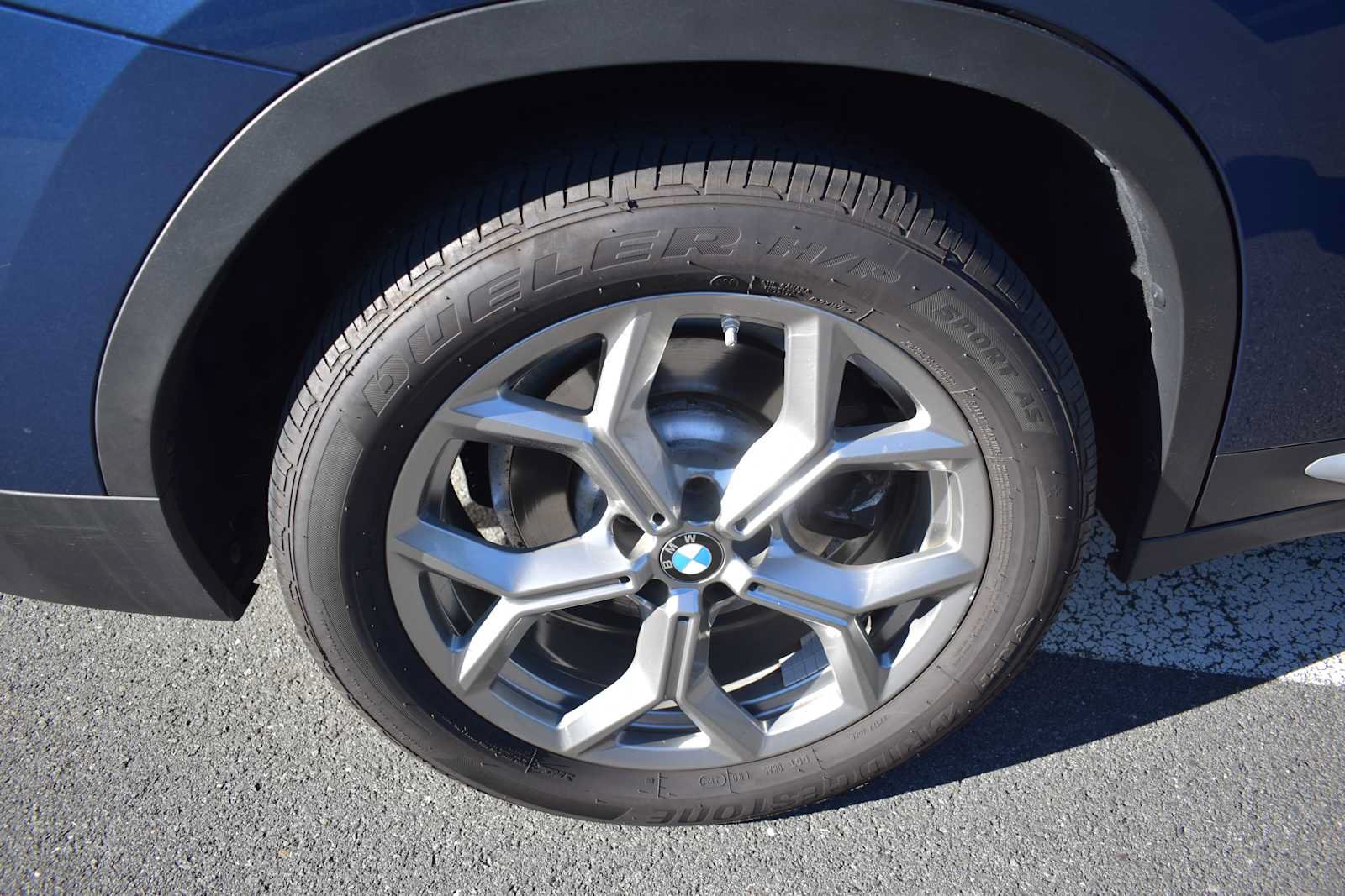 Used 2021 BMW X4 xDrive30i w/ Premium Package AWD/4WD image 23