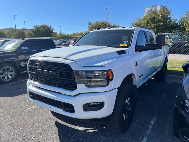 Used 2022 RAM 3500 Limited AWD/4WD image 3