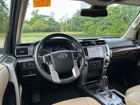 Used 2020 Toyota 4Runner Limited image 12