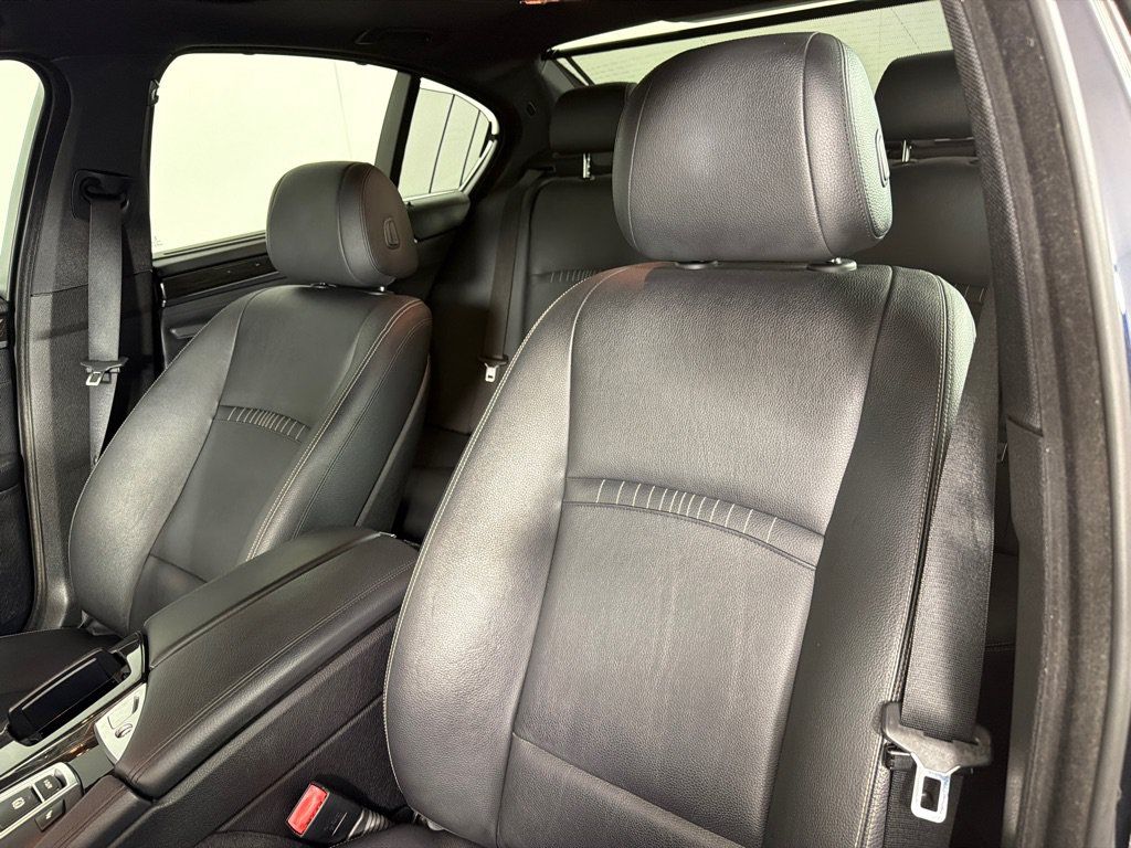 Used 2014 BMW 535i Sedan RWD image 13