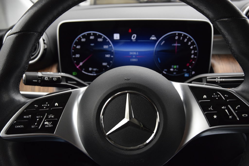 Certified 2025 Mercedes-Benz GLC 350e 4MATIC image 22
