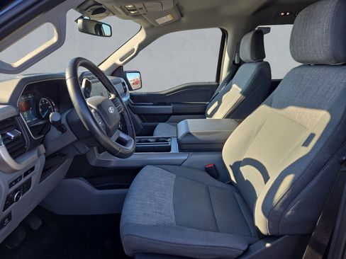 Certified 2022 Ford F150 XLT w/ Equipment Group 302A High image 11