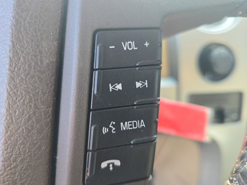 Used 2012 Ford F150 Lariat w/ Lariat Plus Pkg image 18