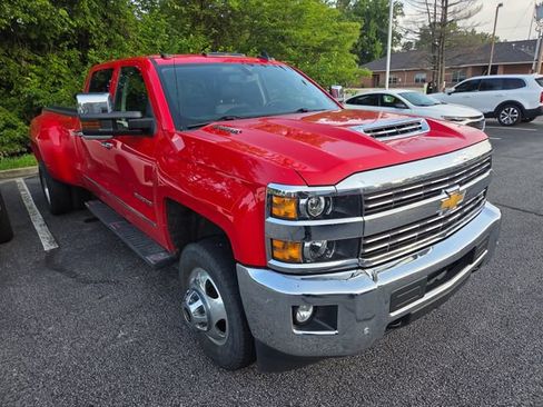 Used 2019 Chevrolet Silverado 3500 LTZ w/ Duramax Plus Package AWD/4WD image 3