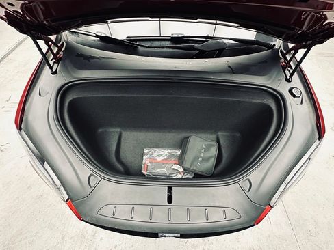 Used 2023 Tesla Model X AWD/4WD image 44