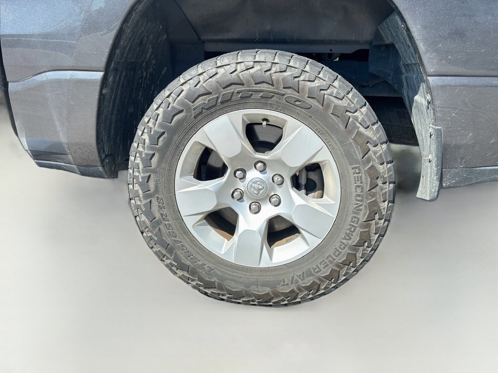 Used 2022 RAM 1500 Big Horn AWD/4WD image 13