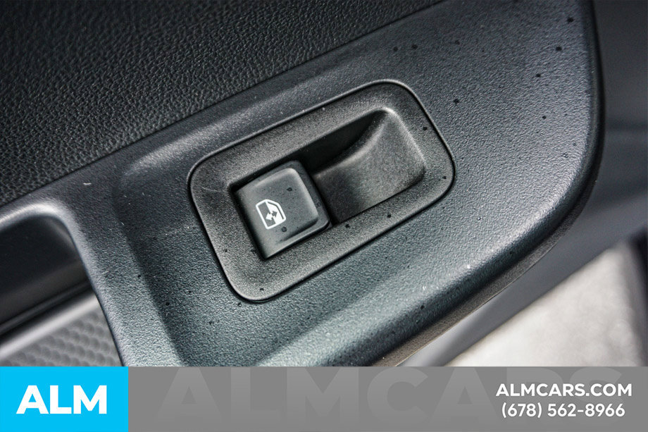 Used 2025 Volkswagen Taos S FWD image 49