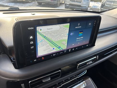 Certified 2025 Lincoln Aviator Reserve w/ Equipment Group 201A image 19