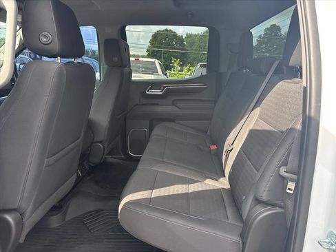 Used 2023 Chevrolet Silverado 1500 LT Trail Boss w/ Protection Package AWD/4WD image 17