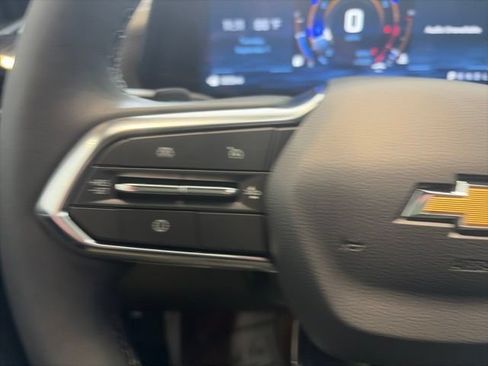 New 2027 Chevrolet Equinox LT w/ Convenience Package II FWD image 17