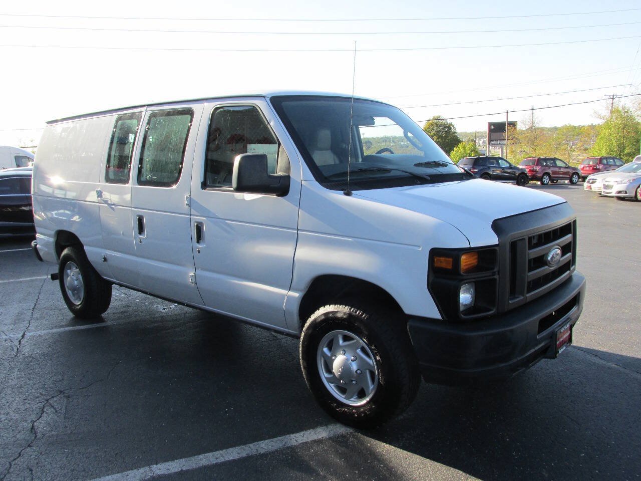Used 2014 Ford E-350 and Econoline 350 Super Duty RWD image 5