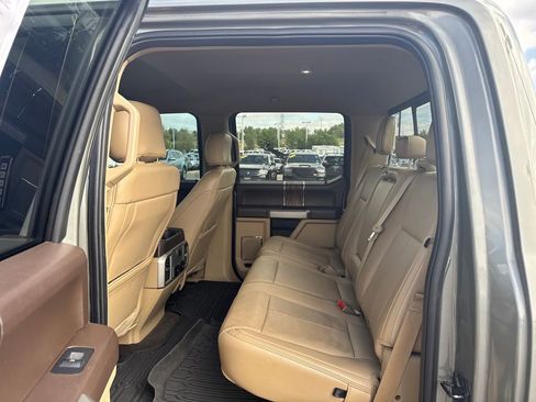 Used 2019 Ford F150 Lariat w/ Equipment Group 501A Mid AWD/4WD image 28