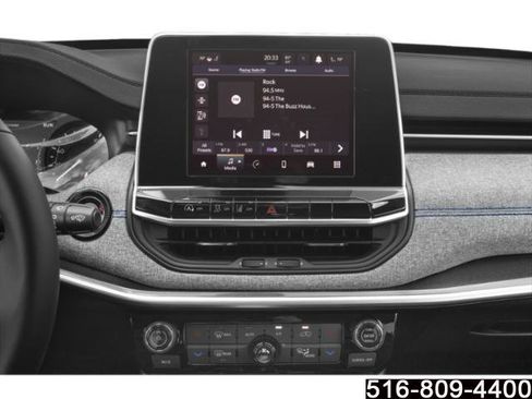 Used 2022 Jeep Compass Limited AWD/4WD image 14