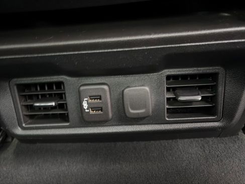 Used 2019 Chevrolet Silverado 1500 LT w/ All-Star Edition image 23