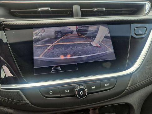 Used 2023 Buick Encore GX Preferred w/ Cold Weather Comfort Package FWD image 18