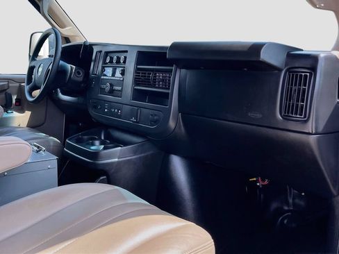 Used 2025 Chevrolet Express 2500 w/ Driver Convenience Package RWD image 26