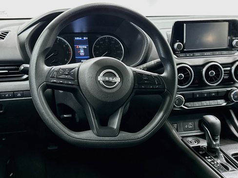 Used 2024 Nissan Sentra S FWD image 17