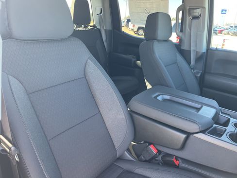 New 2026 GMC Sierra 1500 Pro image 15