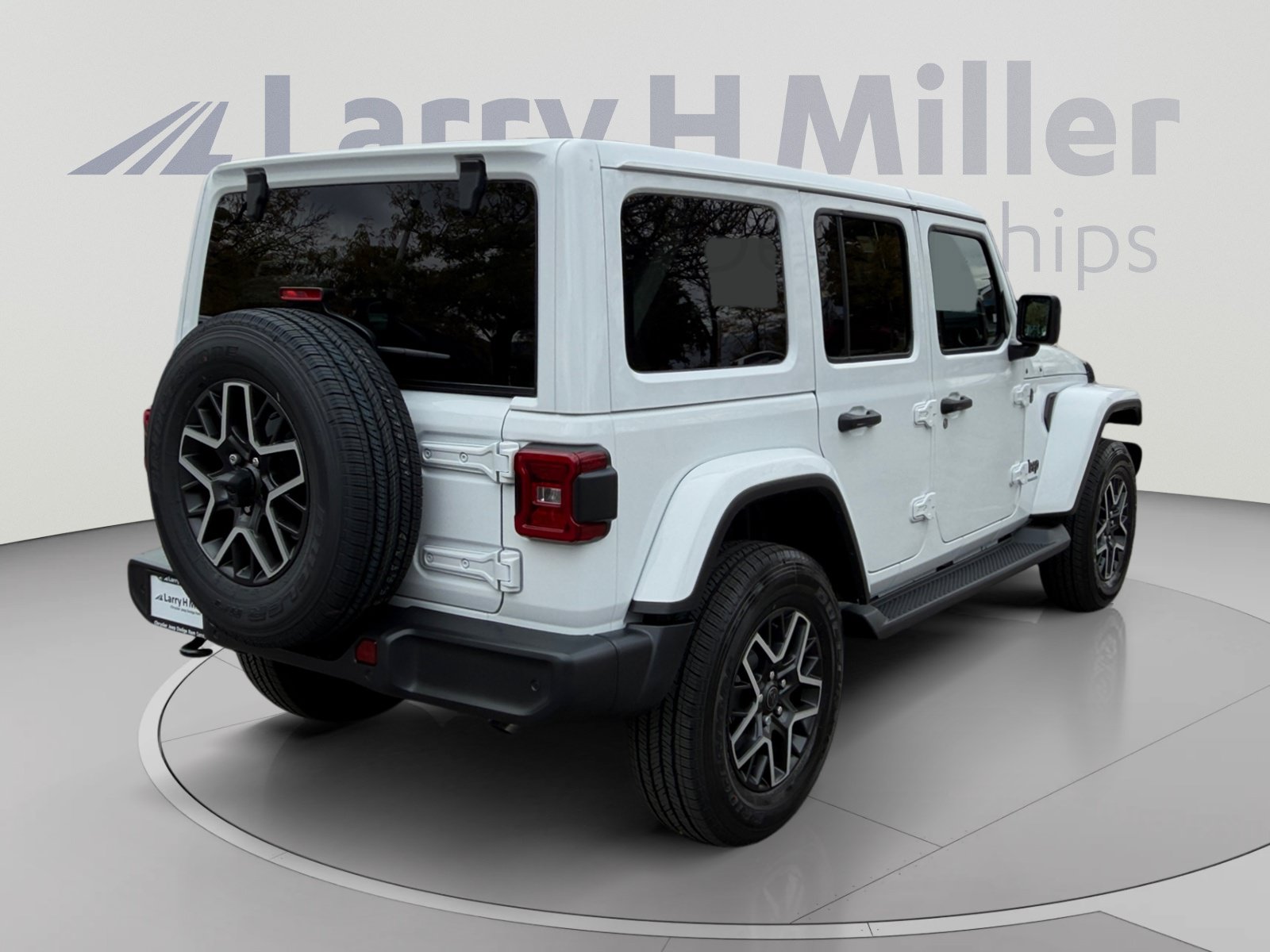 New 2027 Jeep Wrangler Unlimited Sahara AWD/4WD image 5