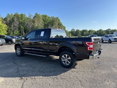 Used 2018 Ford F150 XLT w/ Equipment Group 301A Mid AWD/4WD image 5