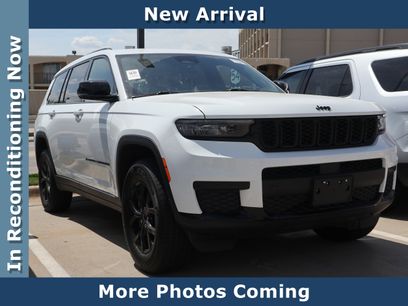 Used 2024 Jeep Grand Cherokee L Laredo