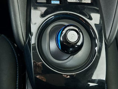 Used 2024 Nissan Leaf SV Plus image 25