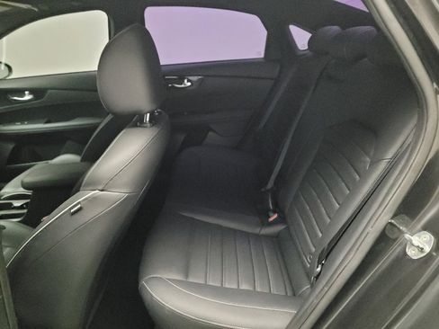 Used 2023 Kia Forte GT-Line w/ GT-Line Premium Package FWD image 18