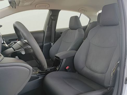 Used 2020 Toyota Corolla LE FWD image 22