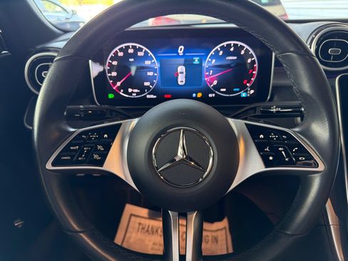 Used 2025 Mercedes-Benz C 300 Sedan image 21