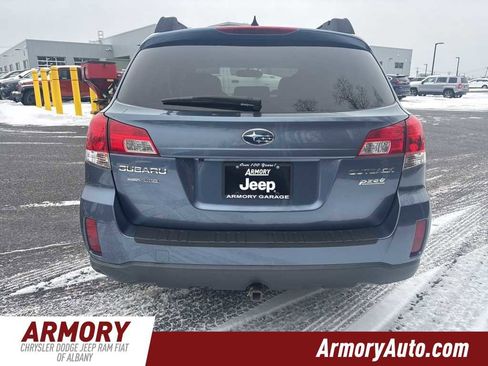 Used 2014 Subaru Outback 2.5i Limited image 5