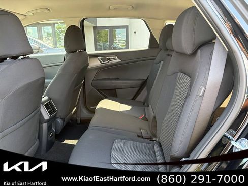 New 2026 Kia Sportage LX w/ LX Convenience Package AWD/4WD image 18