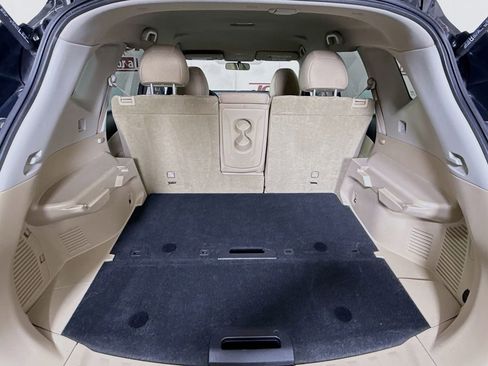 Used 2017 Nissan Rogue SV image 27