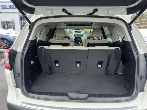 Used 2022 Subaru Ascent Limited w/ Technology Package image 19