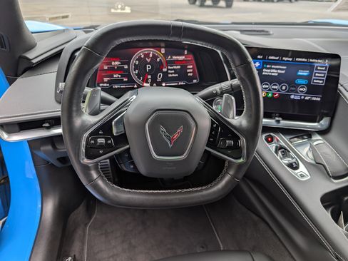Used 2022 Chevrolet Corvette Stingray Preferred Conv w/ Z51 Performance Package RWD image 22