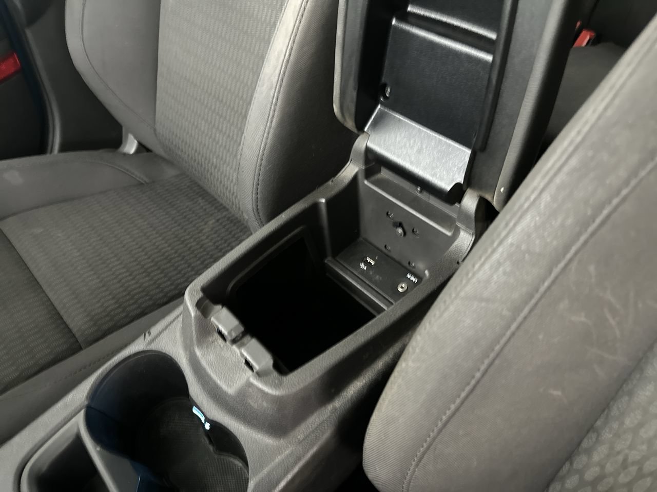 Used 2012 Ford Focus SEL FWD image 42