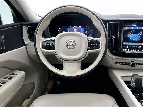 Used 2024 Volvo XC60 B5 Plus w/ Protection Package Premier AWD/4WD image 6