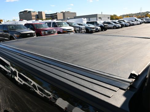 Used 2019 Ford F150 XLT w/ Equipment Group 302A Luxury image 7