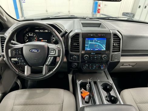 Used 2019 Ford F150 XLT w/ Equipment Group 302A Luxury AWD/4WD image 10