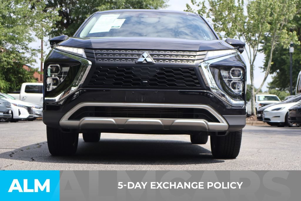 Used 2024 Mitsubishi Eclipse Cross SE AWD/4WD image 3