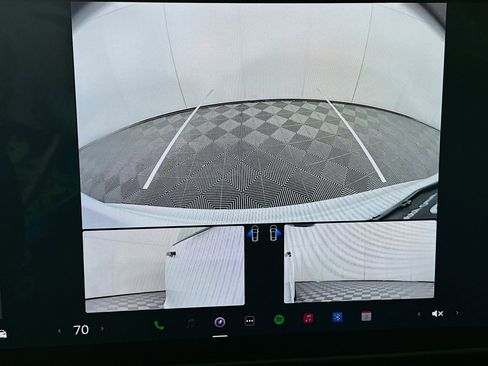 Used 2023 Tesla Model S Standard Range image 19