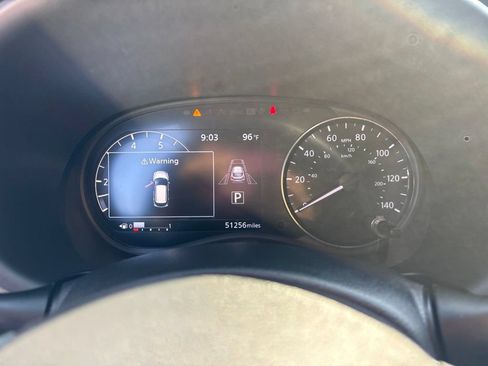 Used 2021 Nissan Kicks SR w/ SR Premium Package FWD image 24