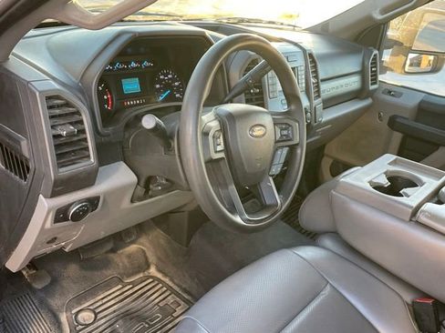 Used 2020 Ford F250 XL w/ Power Equipment Group image 12