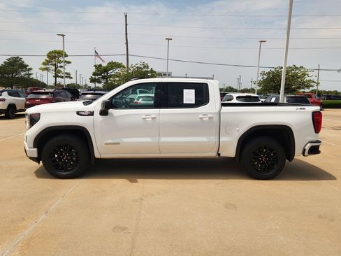 Used 2024 GMC Sierra 1500 Elevation w/ X31 Off-Road Package AWD/4WD image 4