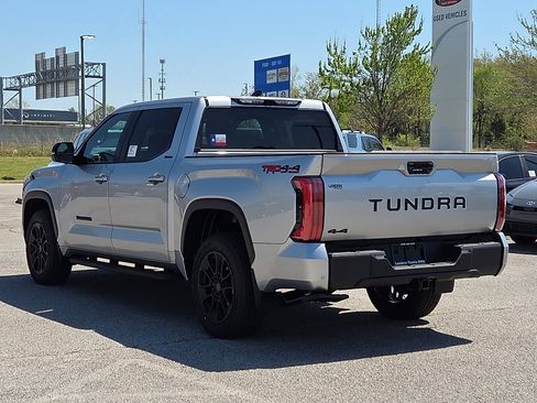 New 2026 Toyota Tundra Limited AWD/4WD image 3