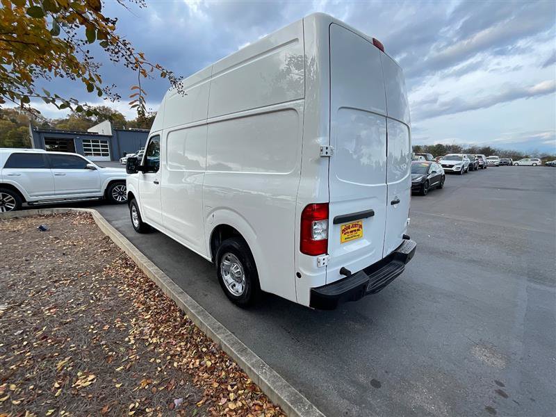 Used 2021 Nissan NV 2500 SV RWD image 2
