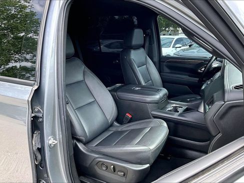 Used 2022 Chevrolet Tahoe Z71 AWD/4WD image 10